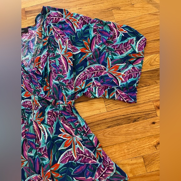 NWOT*Lulus Hypnotized Purple Print Romper L - Picture 11 of 13